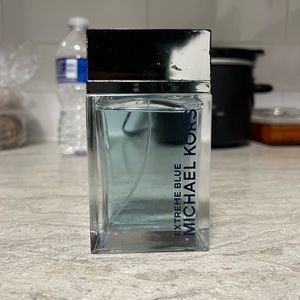 Micheal Kors cologne (Extreme blue)